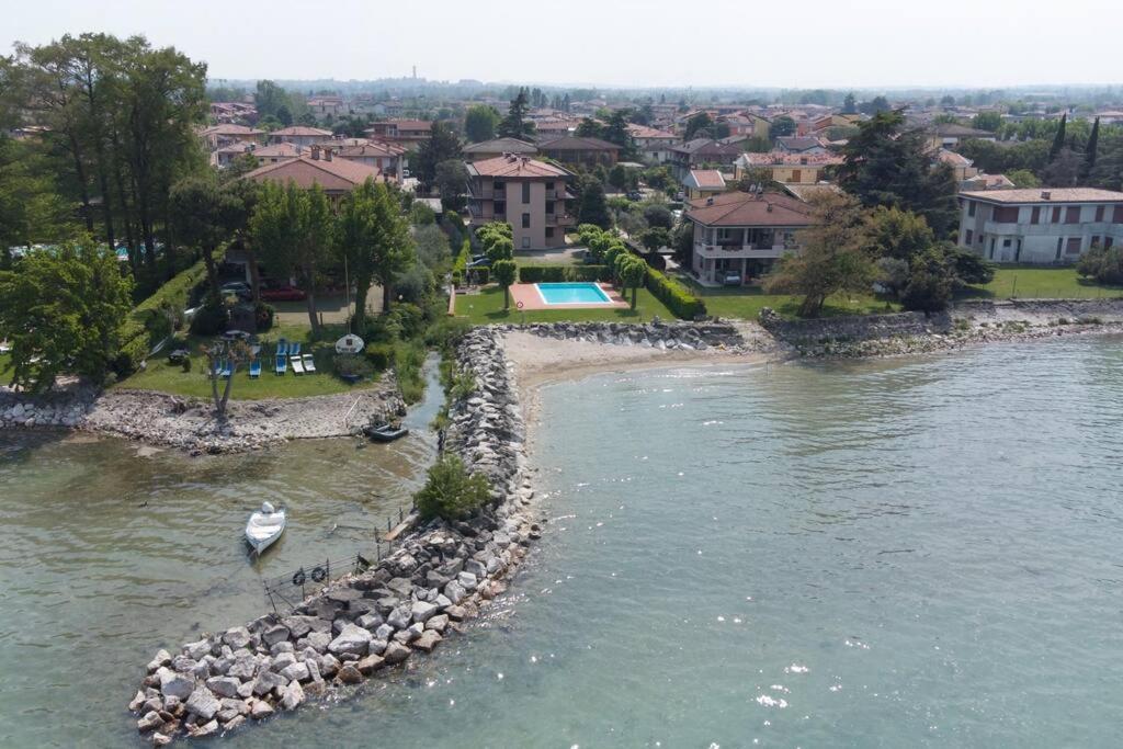 Timetofreedom Studio See Oase Sirmione Exteriér fotografie