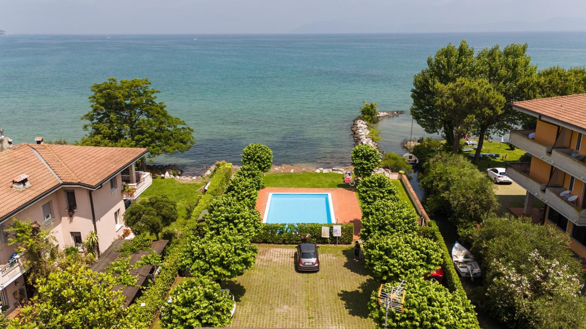Timetofreedom Studio See Oase Sirmione Exteriér fotografie
